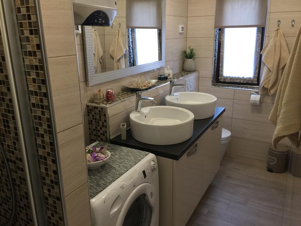 Baric 4412 Apartman