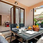 Apartment Villa Baric 4412