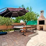 Apartment Villa Baric 4412